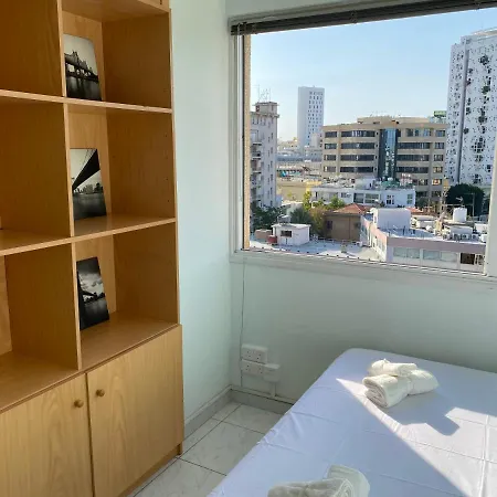 Private In Shared Flat In Center Habitación en casa particular